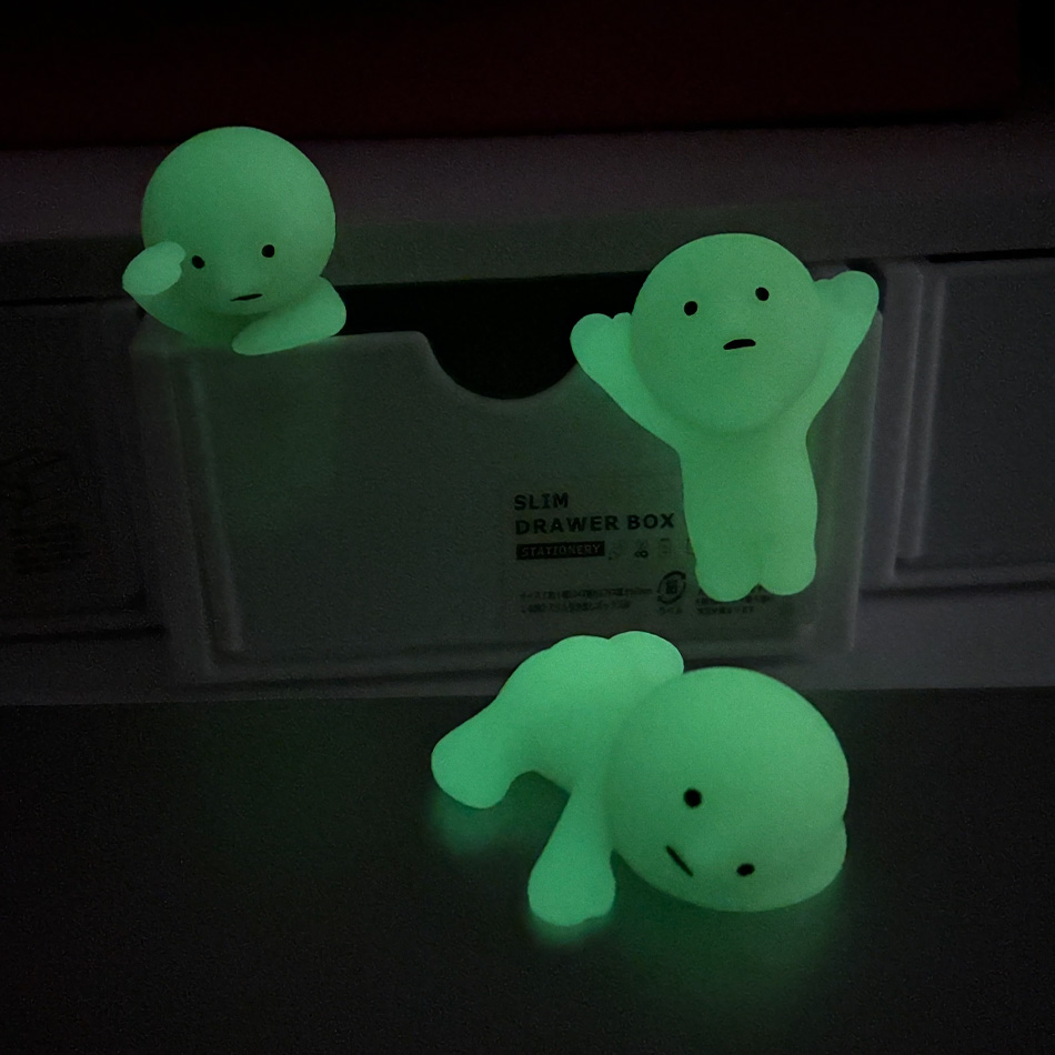 Figur Mini Dekoratif Glow Blin - Phone Accessories Doll ulasan dan harga